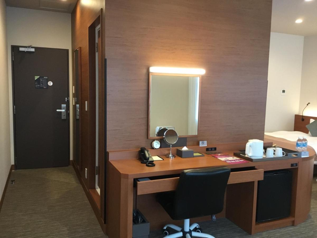 איזומי-סנו Odysis Suites Osaka Airport Hotel מראה חיצוני תמונה