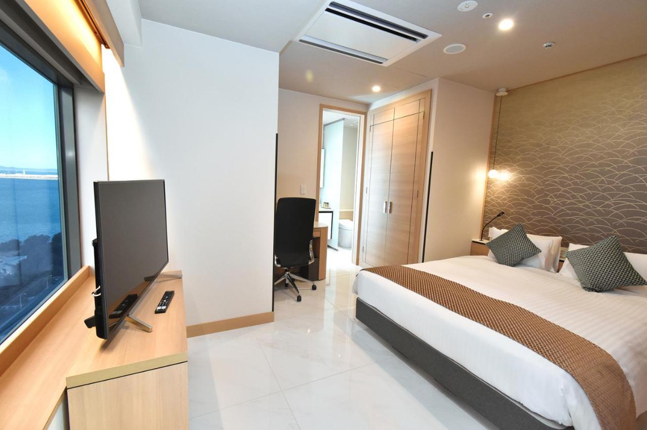 איזומי-סנו Odysis Suites Osaka Airport Hotel מראה חיצוני תמונה