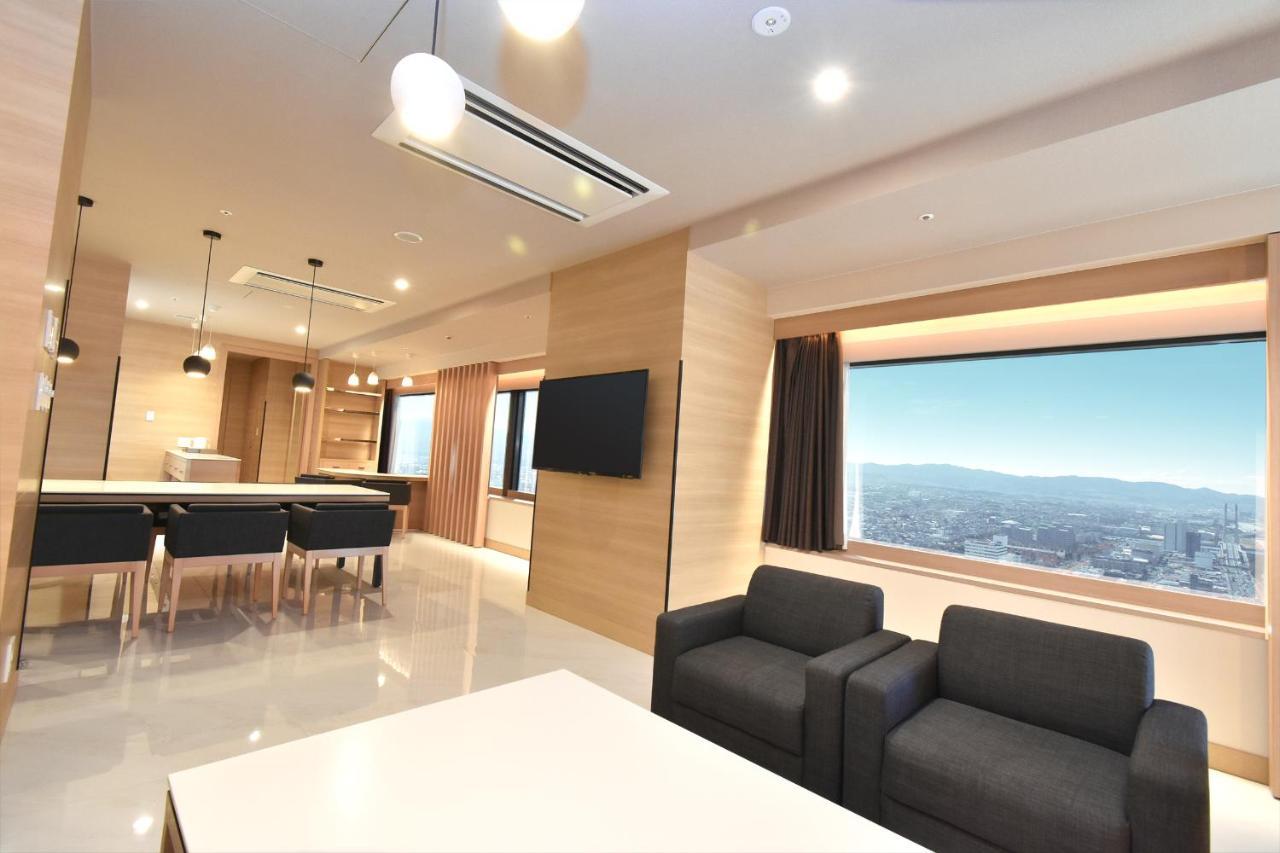 איזומי-סנו Odysis Suites Osaka Airport Hotel מראה חיצוני תמונה