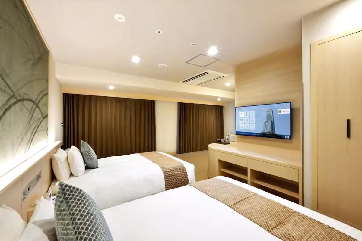 איזומי-סנו Odysis Suites Osaka Airport Hotel מראה חיצוני תמונה